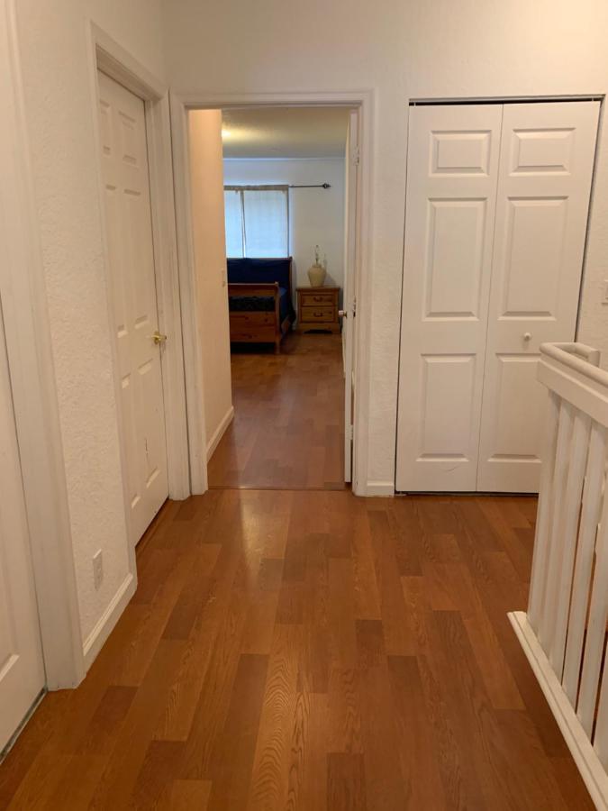 Bedroom Suite In Lauderdale Lakes Townhome フォート・ローダーデール エクステリア 写真