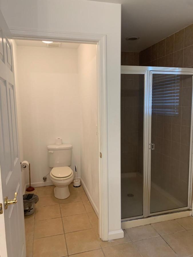 Bedroom Suite In Lauderdale Lakes Townhome フォート・ローダーデール エクステリア 写真