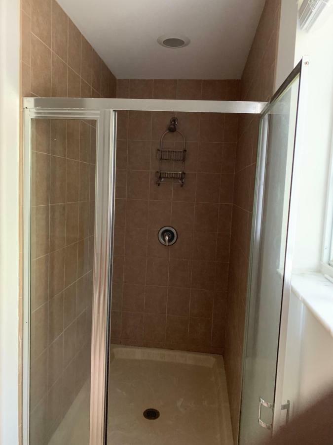 Bedroom Suite In Lauderdale Lakes Townhome フォート・ローダーデール エクステリア 写真